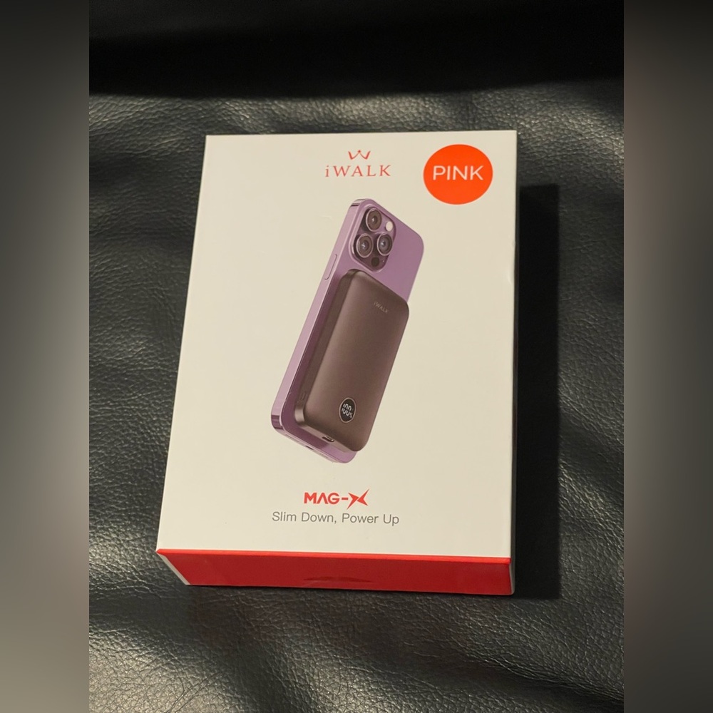 iWALK Portable Magnetic Power Bank - Pink